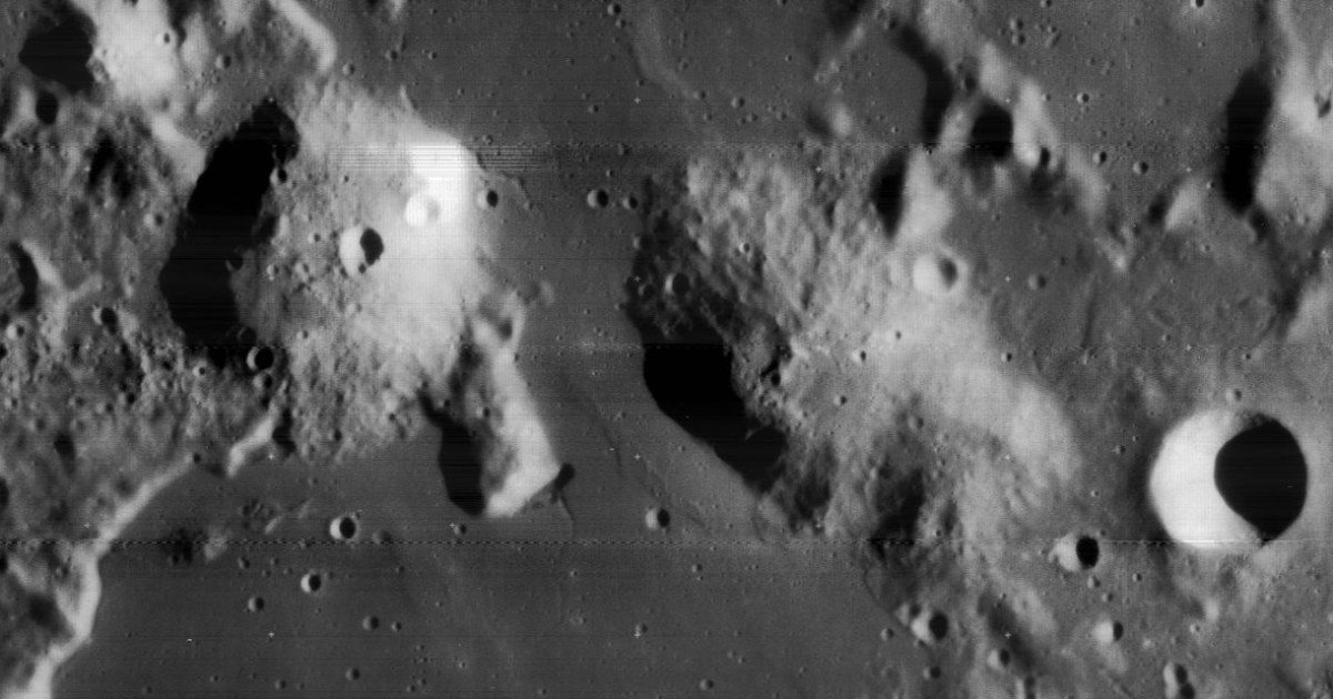 Mons Gruithuisen 4145 h1 1742971626