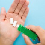 معركة تحديد عمر المستخدمين تستعر.. من المسؤول عنها؟
