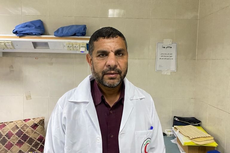 الدكتور مروان الهمص الاحتلال يتلاعب بأولويات واحتياجات القطاع الصحي ويمنع إدخال الأجهزة الطبية بعدما تعمد تدمير وتخريب الأجهزة في المستشفيات خلال اجتياحها-رائد موسى-خان يونس-الجزيرة نت