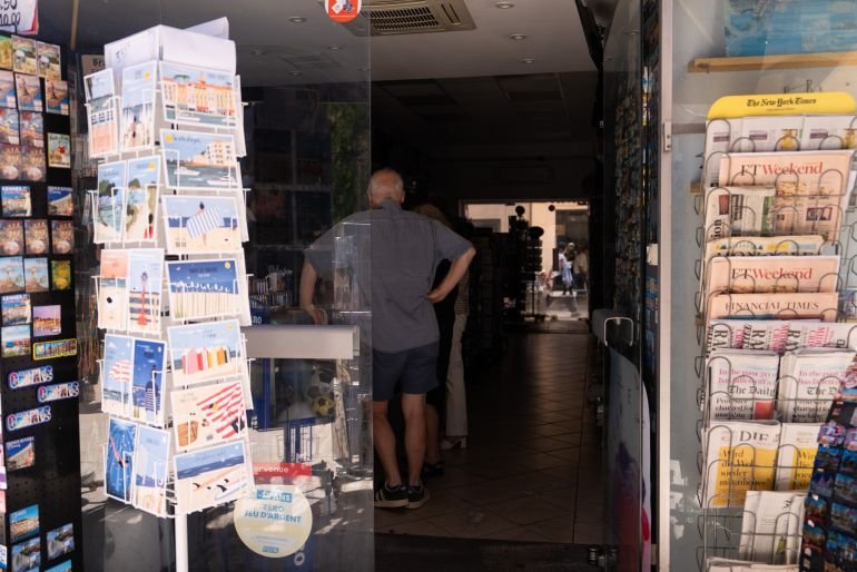 Atmosphere At The 78th Annual Cannes Film FestivalCANNES, FRANCE - MAY 24: A shop without lights during a power outage during the 78th annual Cannes Film Festival at on May 24, 2025 in Cannes, France. (Photo by Lorenzo Franzoni/Getty Images) DATE 24/05/2025 SIZE 4223 x 2821 Country France SOURCE Getty Images/Lorenzo Franzoni
