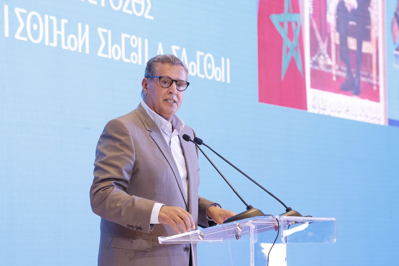 أخنوش من كلميم: حكومتنا "ديال المعقول".. ولا نريد أن نسمع كلشي زين - العمق المغربي
