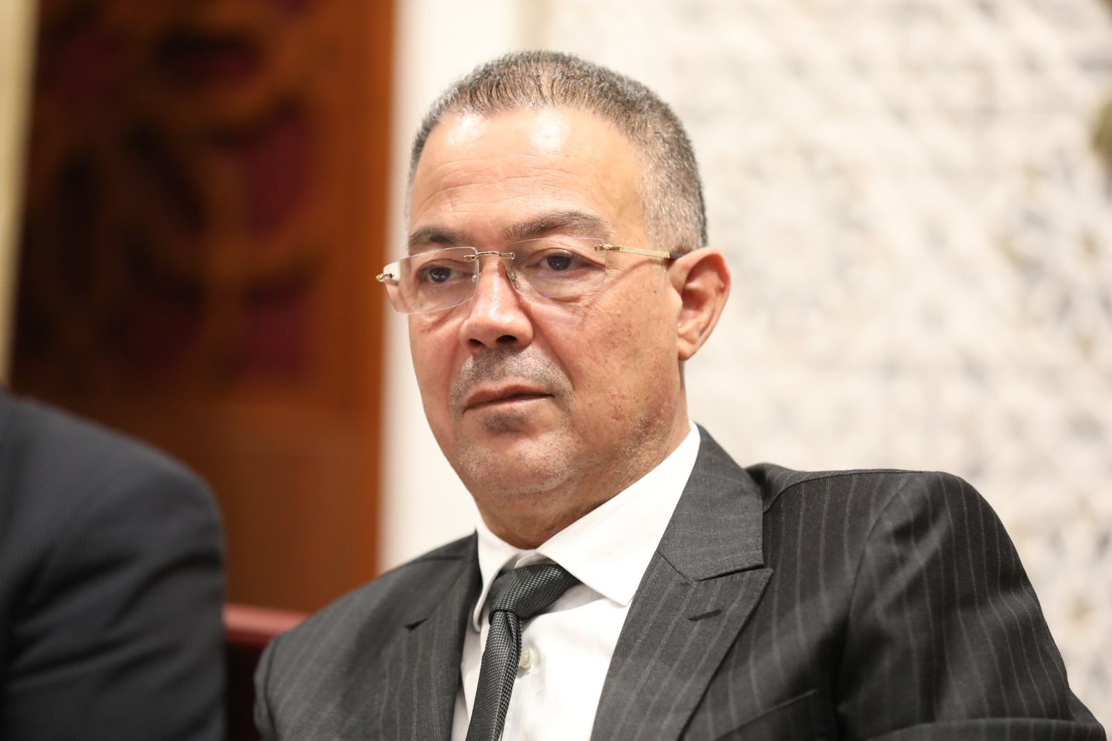 لقجع يكشف الإجراءات الحكومية لتسهيل حصول المقاولات على سندات الطلب - العمق المغربي
