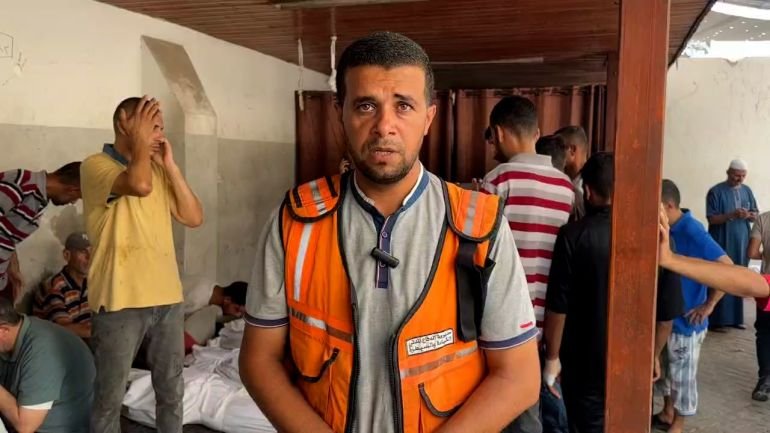 المتحدث باسم الدفاع المدني في غزة، محمود بصل نيوز عربي