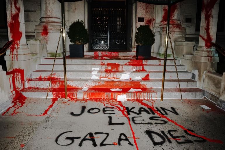 The home of Joe Kahn, Executive Editor for @nytimes , sprayed in red paint