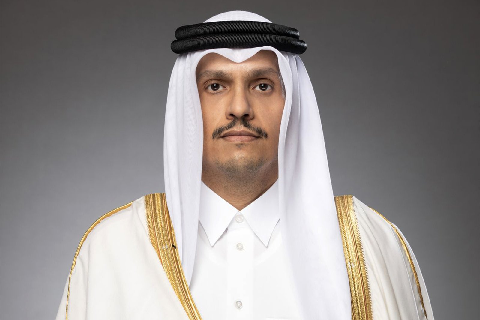 رئيس الوزراء القطري يتوجه اليوم إلى مصر لبحث صفقة تبادل