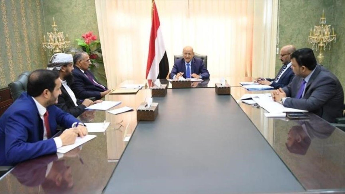 الانقسامات تضع مجلس القيادة الرئاسي باليمن على المحك