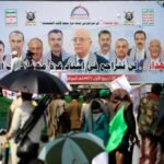 ابنة أحمد سعد تفاجئه بالغناء على الهواء في «معكم منى الشاذلي» (فيديو)