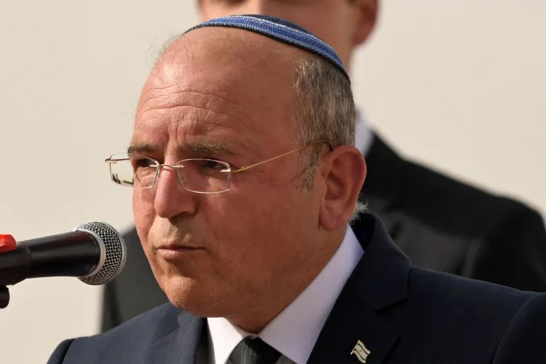 The Head of Israel's National Security Council Meir Ben-Shabbat speaks near US Presidential Adviser Jared Kushner at Abu Dhabi airport following the arrival of the first-ever commercial flight from Israel to the UAE, on August 31, 2020. A US-Israeli delegation including White House advisor Jared Kushner took off on a historic first direct commercial flight from Tel Aviv to Abu Dhabi to mark the normalisation of ties between the Jewish state and the UAE. / AFP / KARIM SAHIB