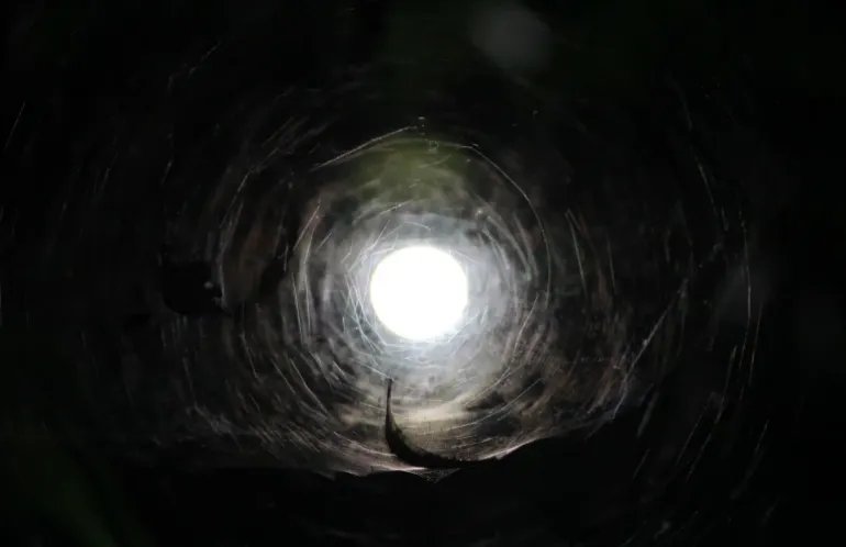 © Credit: Shutterstock The Soviet Union Drilled A 7.6-Mile-Deep Hole 55 Years Ago, And Found Something That Could Power An Entire Region Today A hole stretching miles beneath the Earth’s surface has remained one of humanity’s most ambitious experiments. Today, scientists are looking at it in a completely new way.