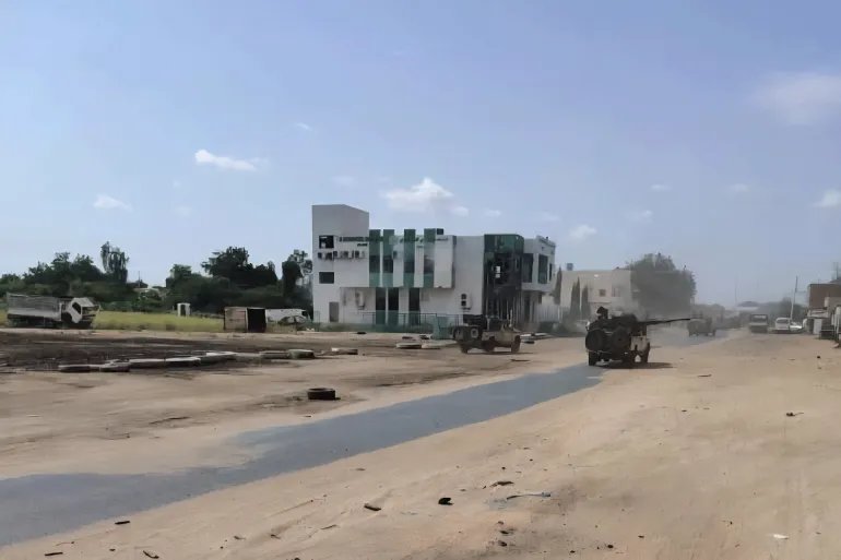 المصدر: حساب Sudan News @Sudan_tweet على إكس القوات المسلحة من داخل مدينة بارا بولاية شمال كردفان الرابط: https://x.com/Sudan_tweet/status/1966123200380809299