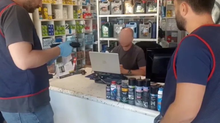 السيارة وتسجيلات الكاميرات قادت إلى شخص كان يقودها يوم الجريمة