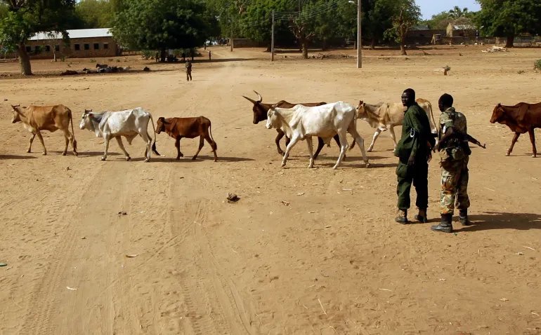  rebel-held territory of the Nuba Mountains in South Kordofan, April 30, 2012.<br />REUTERS/Goran Tomasevic (SUDAN - Tags: CIVIL UNREST MILITARY) (رويترز)