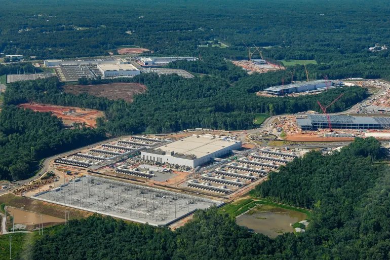 FILE PHOTO: Aerial view of the QTS Fayetteville Data Center complex, in Fayetteville, Georgia, U.S. July 17, 2026. REUTERS/Elijah Nouvelage/File Photo