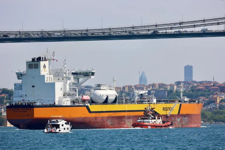 FILE PHOTO: Rosneft's Russian-flagged crude oil tanker Vladimir Monomakh transits the Bosphorus in Istanbul, Turkey, July 6, 2023. REUTERS/Yoruk Isik//File Photo