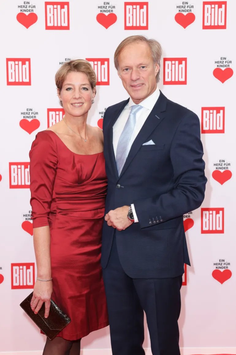 BERLIN, GERMANY - DECEMBER 9: Christina Block and Gerhard Delling attend the Ein Herz Fuer Kinder Gala 2023 at Studio Berlin Adlershof on December 9, 2023 in Berlin, Germany. (Photo by Gerald Matzka/Getty Images)